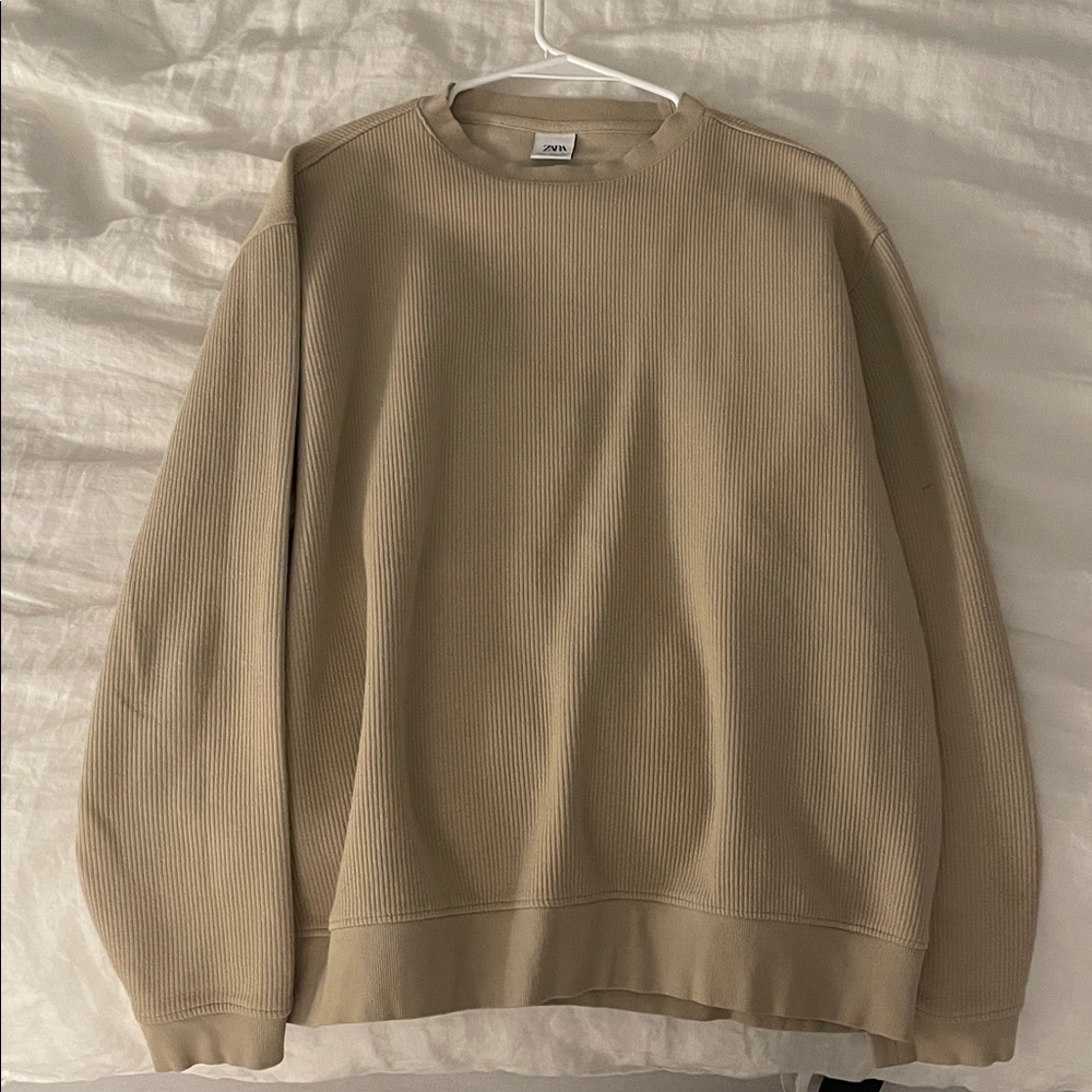 Zara Men's Beige Sweater